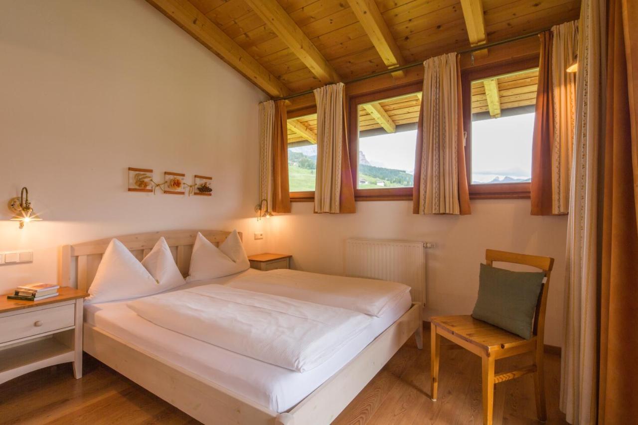 Appartamenti La Sajun & Les Viles La Villa  Luaran gambar